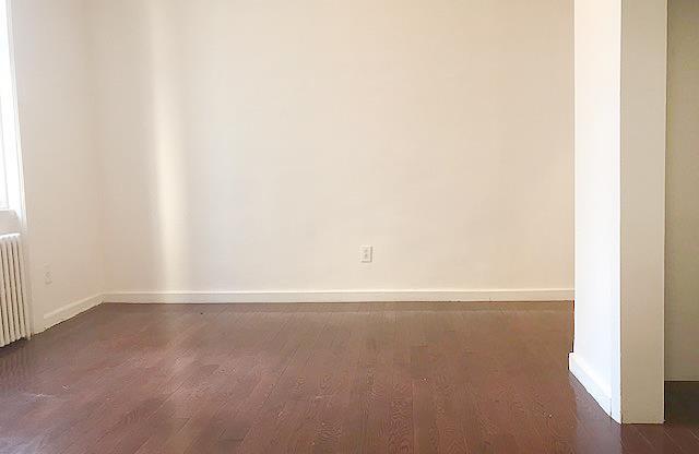 1 bed, 1 bath, 700 sqft, $3,050, Unit 10-H