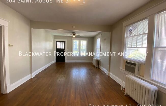 304 SAINT AUGUSTINE ST