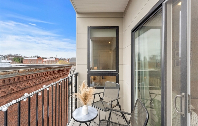 1 bed, 1 bath, 495 sqft, $3,075, Unit 201
