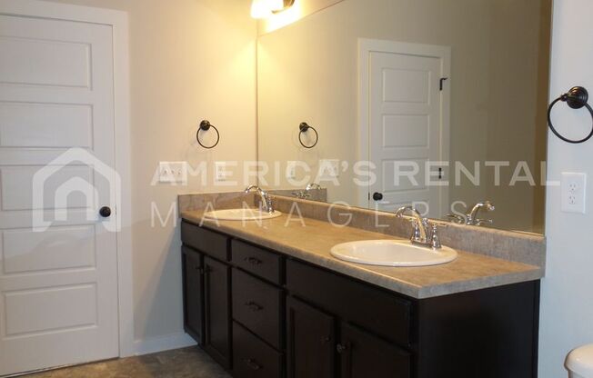 3 beds, 2 baths, $1,765