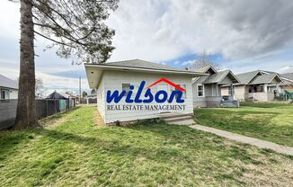 Updated 2 Bed /1 Bath Home with Spacious Yard!