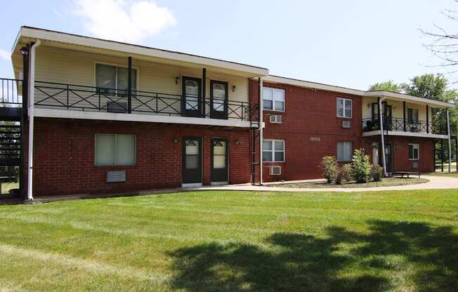 Rolling Ridge - exterior building