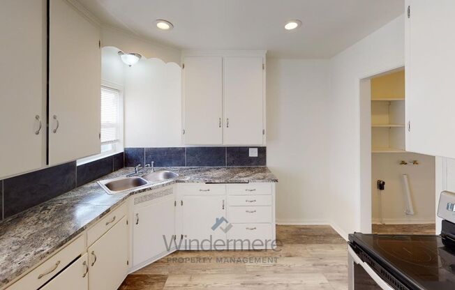 2 beds, 1 bath, $1,245, Unit #A