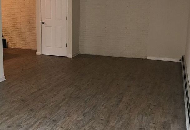 1 bed, 1 bath, 700 sqft, $1,790, Unit A01