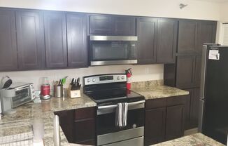 2 beds, 2 baths, $1,900