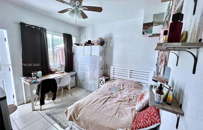 2040 NE 183RD ST #2040 NORTH MIAMI BEACH, FL 33179