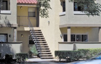 Nice 2 Bedroom 1.25 Bath close to UCR in Riverside! Canyon Crest area.