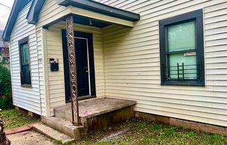 3 beds, 1 bath, $950