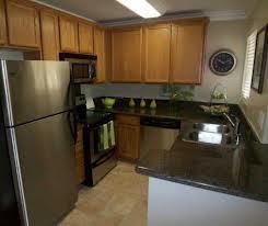 2 beds, 1 bath, 840 sqft, $2,200, Unit 03