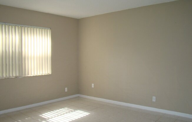 Move-In Special: 1 Month Rent-FREE!