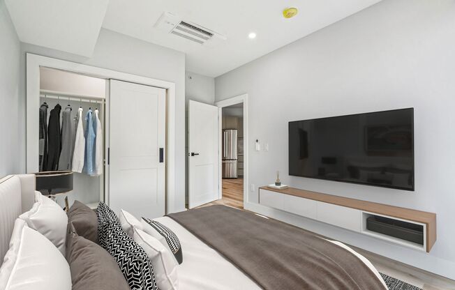 Triad Apartments: Brand New near Drexel & Penn