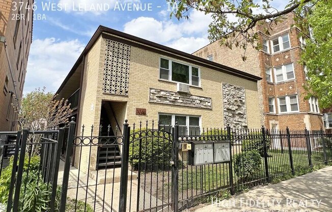 3746 W Leland Ave
