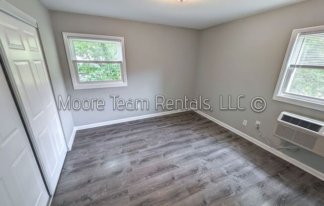 2 beds, 1 bath, $1,475