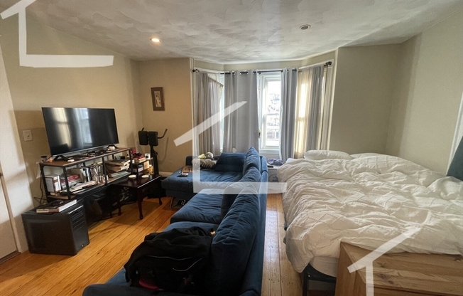 431 FANEUIL ST
