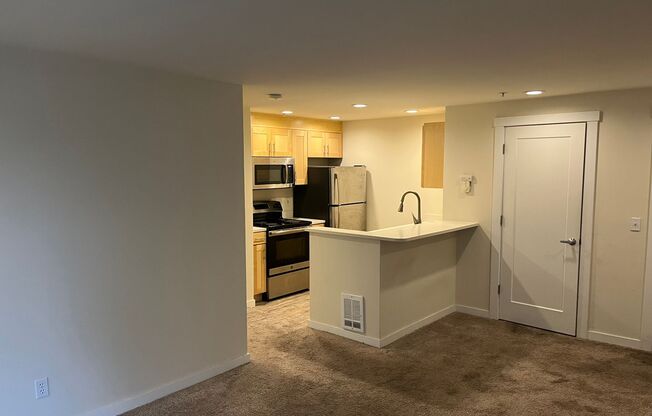Soundview Apartments