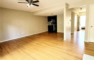 2 beds, 1.5 baths, $1,695, Unit #C