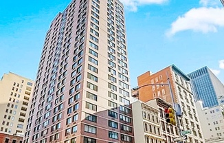 376 Broadway Street