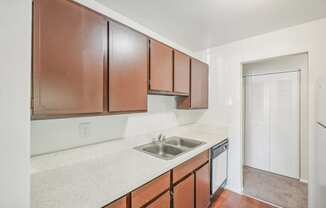 Apartments with dishwasher in Southfield, MI