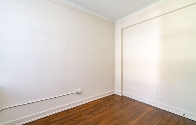 1 bed, 1 bath, $1,600, Unit 875 Michigan Ave Apt. 201