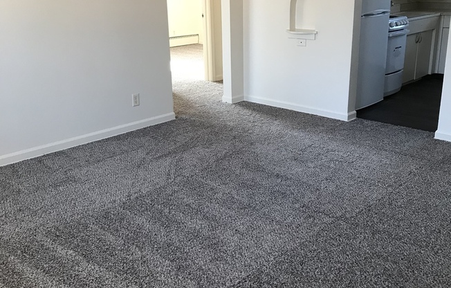 2 beds, 1 bath, 695 sqft, $725, Unit 1500-303