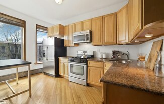418 11 ST