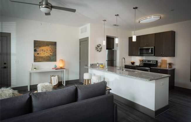 1 bed, 1 bath, 667 sqft, $1,775, Unit 9