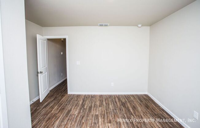 2110 LANGFORD AVE
