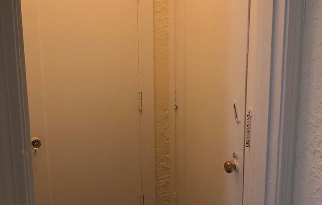 Studio, 1 bath, 308 sqft, $1,250, Unit Bayard Manor 307