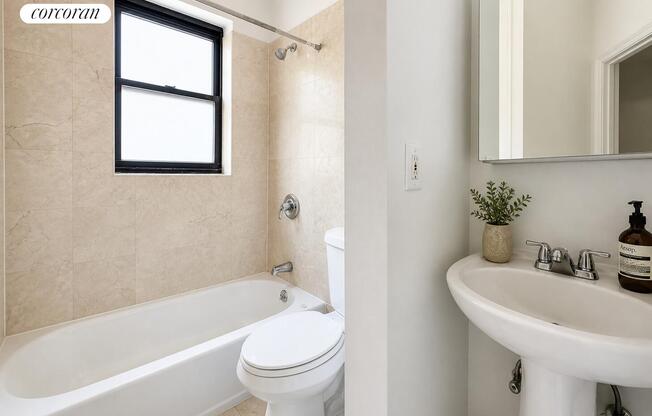 466 AMSTERDAM AVE