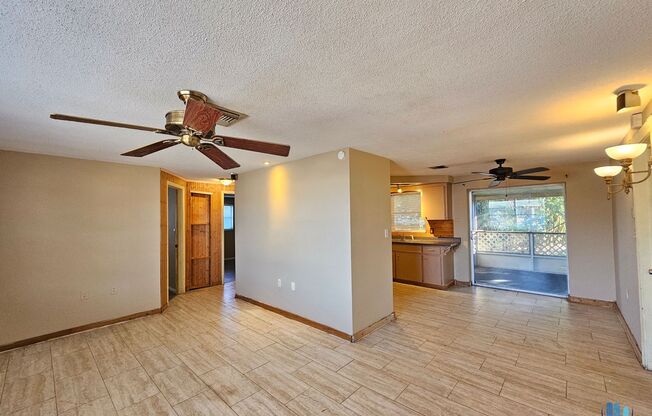 2 Bed 1 Bath HOUSE with 1 Car GARAGE and Large Lanai! - Available for Rent in Holiday, FL