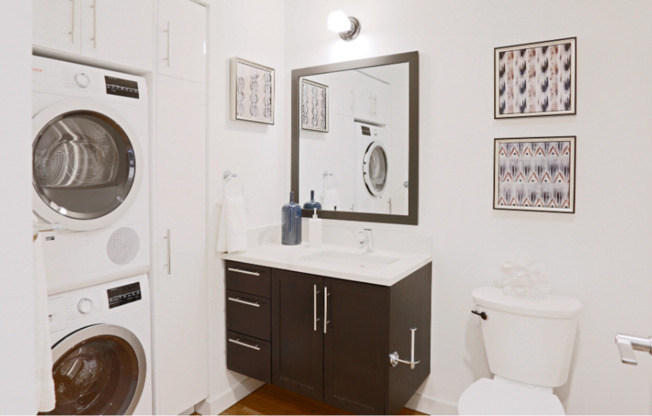 1 bed, 1 bath, 664 sqft, $1,595, Unit 433