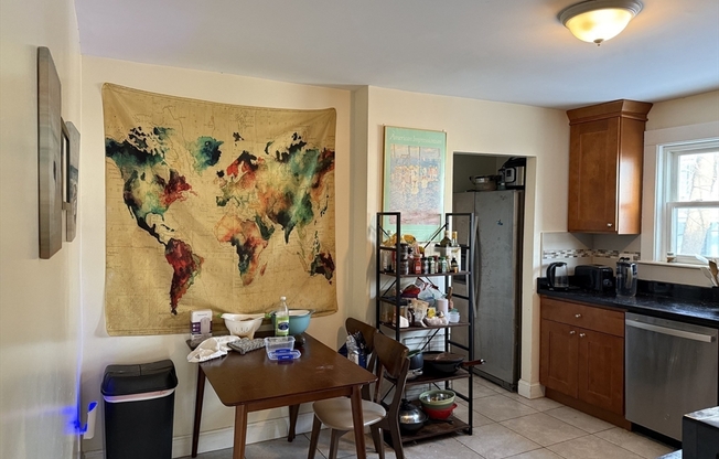 6 8 CENACLE RD