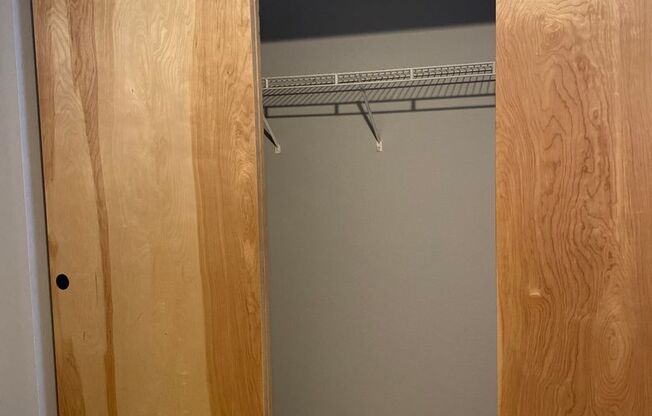 1 bed, 1 bath, 690 sqft, $1,260, Unit 510