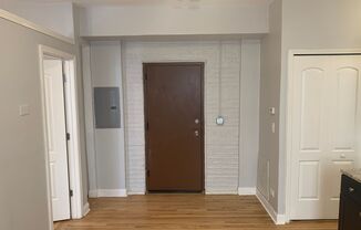 1 bed, 1 bath, $1,250, Unit 5554 #303