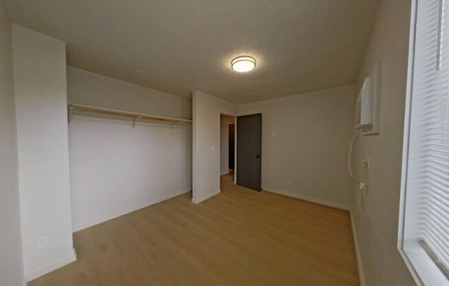 2 beds, 1 bath, 647 sqft, $1,660, Unit 21A