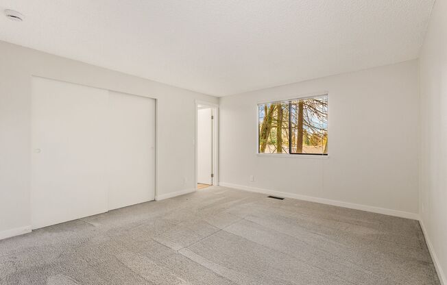 4 beds, 2.5 baths, $3,695
