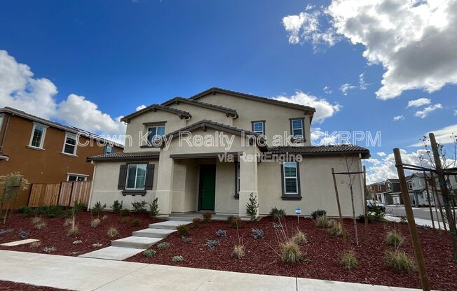 7236 DIAMOND AVE