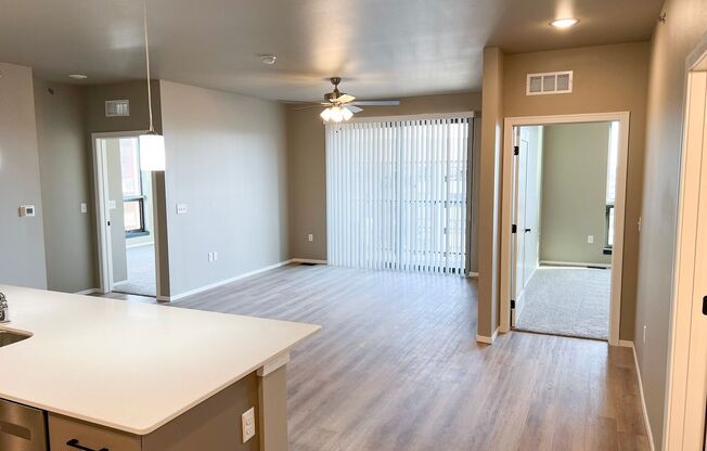 2 beds, 2 baths, 1,092 sqft, $1,750, Unit Bldg 5 Apt 5300
