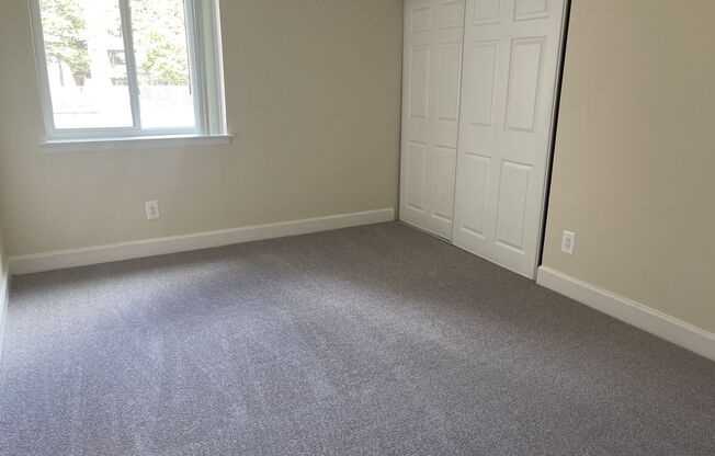 2 beds, 2 baths, 1,000 sqft, $1,950, Unit 14209 #303