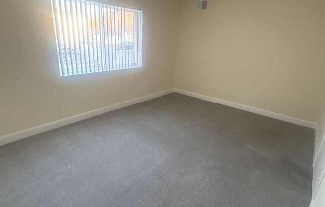 1 bed, 1 bath, 800 sqft, $1,725, Unit 3355 #104