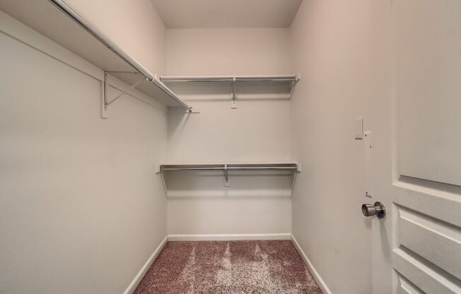 2 beds, 2 baths, $1,850, Unit Unit 202