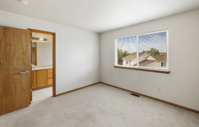 6718 STOCKWELL DR