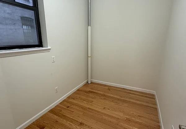 237 HENRY ST