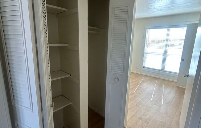 1 bed, 1 bath, 570 sqft, $1,299, Unit OPA-328