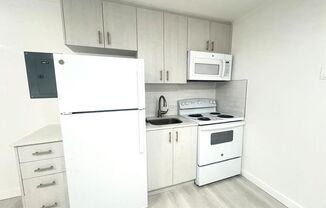 1 bed, 1 bath, $1,700, Unit 1535-7