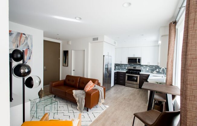 1 bed, 1.5 baths, 772 sqft, $3,088, Unit 410