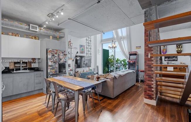 2 beds, 2 baths, $4,500, Unit # 3124
