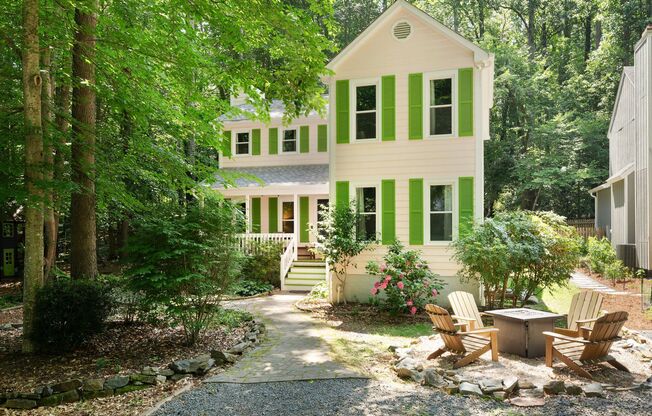 Charming and Private 4bd/2ba Home in Durham's Hope Valley!