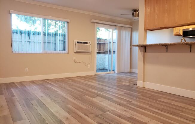 1 bed, 1 bath, $1,850, Unit Unit #103