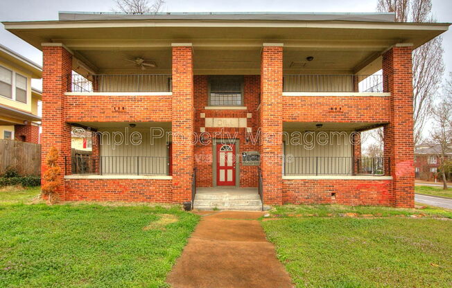 201 NW 17 ST